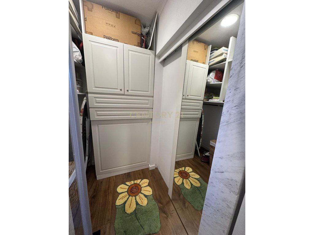 FOR SALE: 2+1+2 APARTMENT ON IRFAN TOMINI STREET