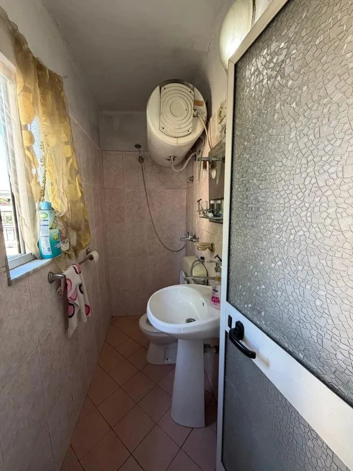 Tirane, apartment for rent 1+1 Second Floor, 65 m² 460 € (Shkolla e Bashkuar)