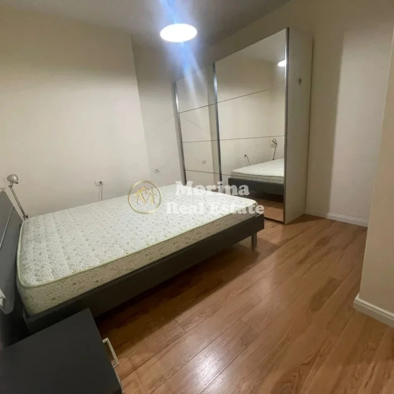 Tirane, affitto appartamento 2+1 Piano 6, 140 m² 1.000 € (Ring Center, Zogu Zi)