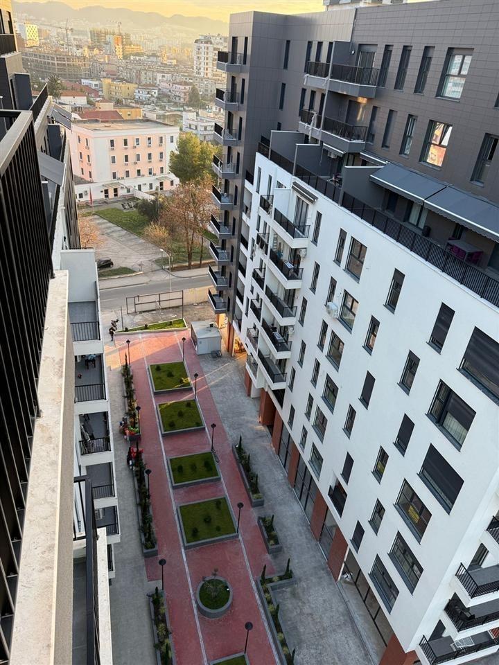 ZYRE ME QERA 100 M2 DON BOSKO 600 EURO