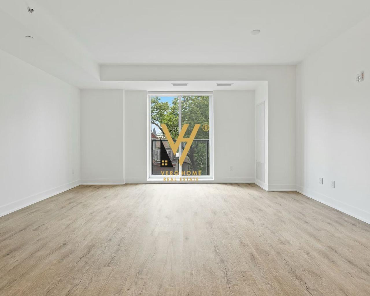 JEPET ZYRE 100 M2 ME QIRA TE KOMUNA E PARISIT 1.000 EURO