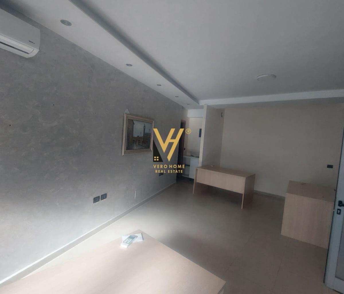 JEPET ZYRE 40 M2 ME QERA TE PAZARI I RI 50.000 LEKE