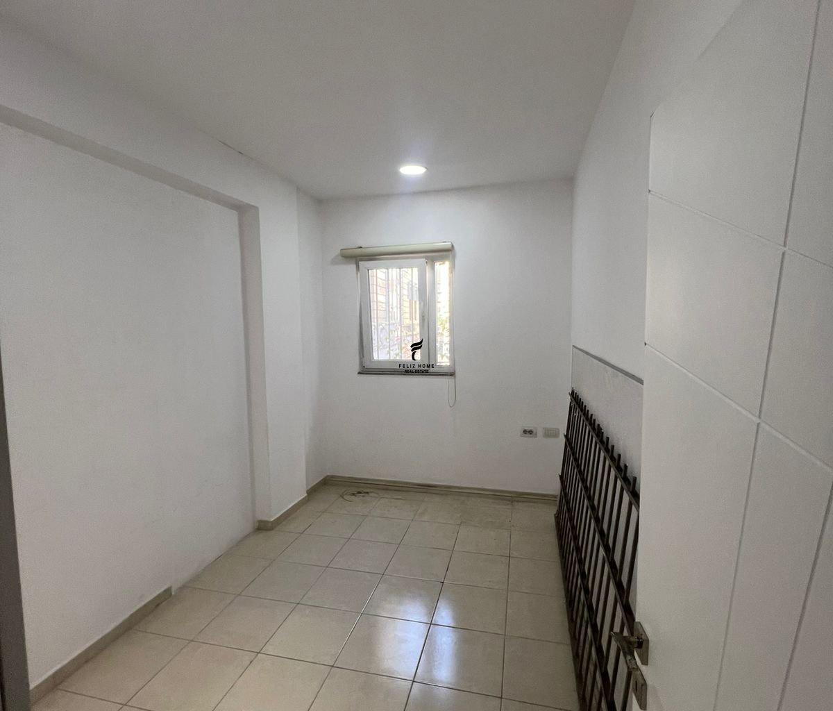 Vetrina in affitto di 90 m2 in Via Kavajë a 80.000 LEKE