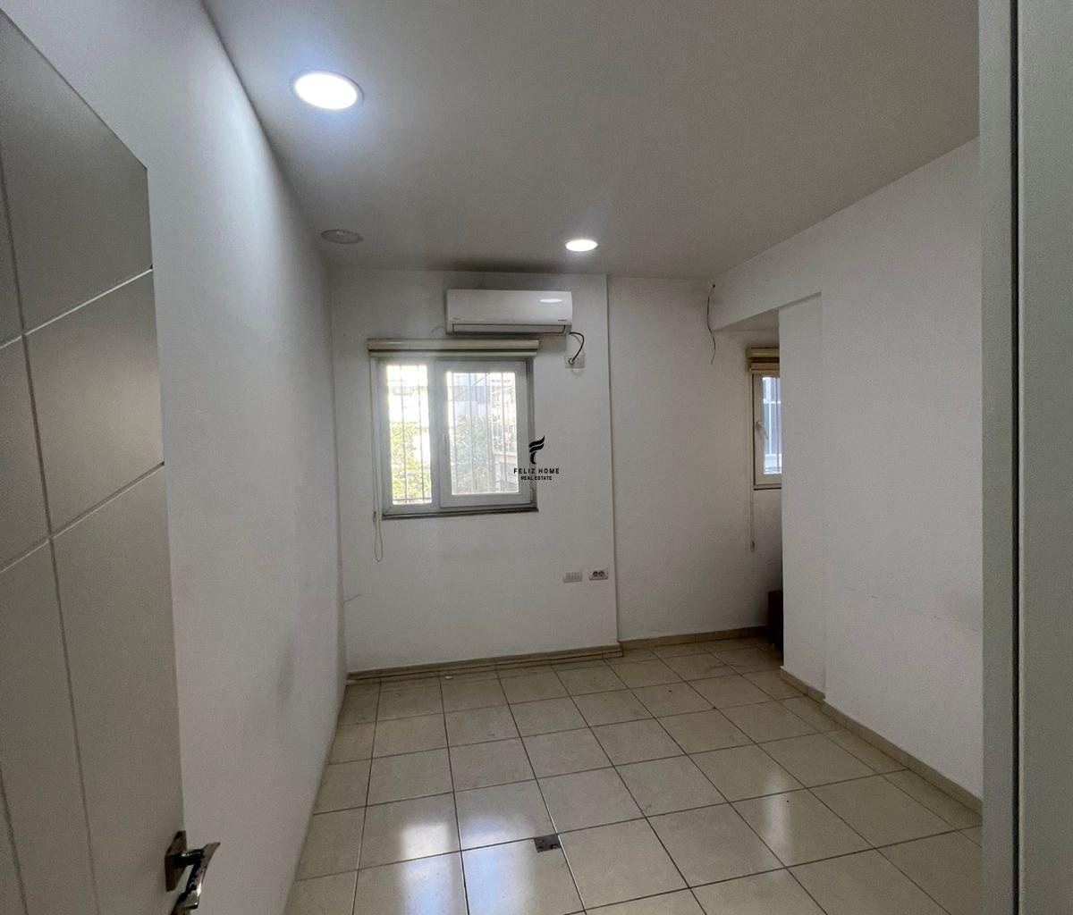 Vetrina in affitto di 90 m2 in Via Kavajë a 80.000 LEKE