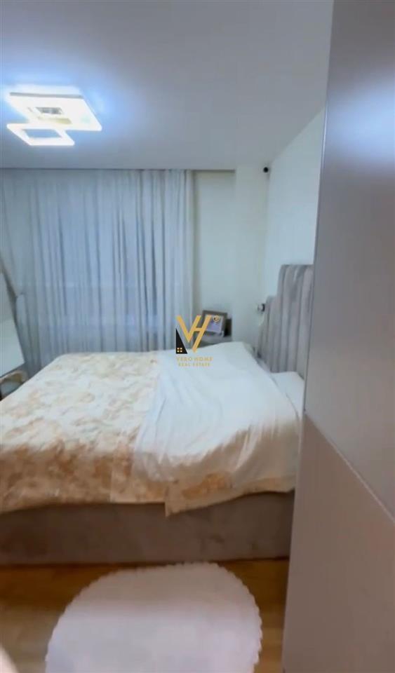 VENDESI VILLA SU DUE PIANI NELLA RESIDENZA KODRA E DIELLIT 2, 400.000 EURO
