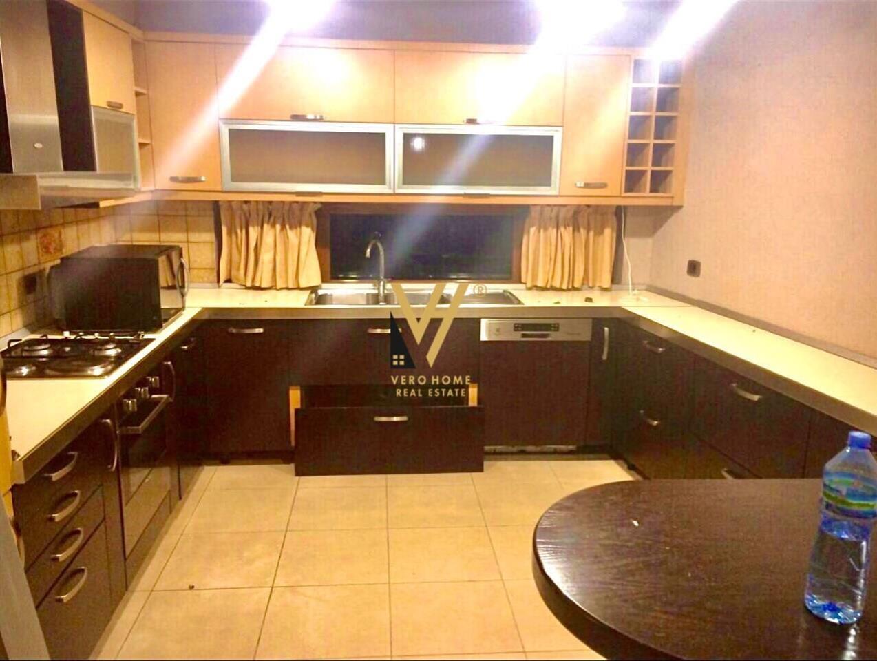 SHITET VILE TRE KATESHE TE VILAT GJERMANE 700.000 EURO