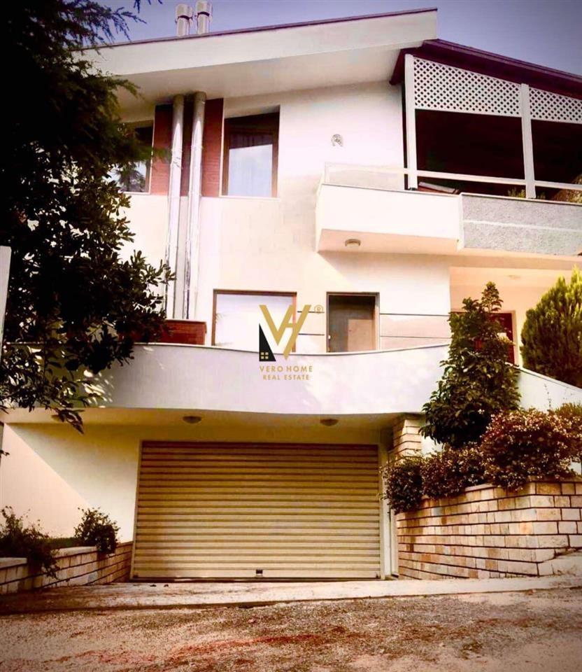 SHITET VILE TRE KATESHE TE VILAT GJERMANE 700.000 EURO