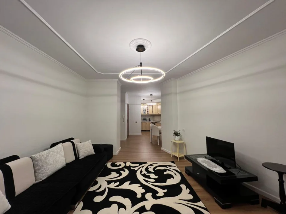 Tirana, Apartment for Sale 2+1, 5th Floor, 117 m², €173,000 (Prime Location)