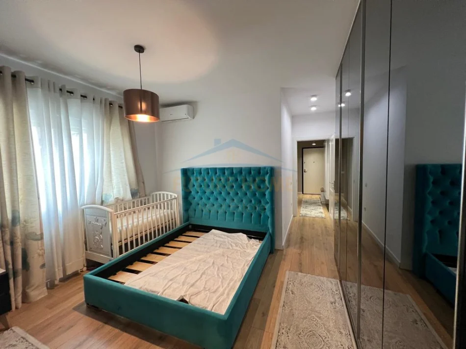 Tirana, 2+1 Apartment for Sale, 4th Floor, 110 m², €286,000 (PANORAMA)