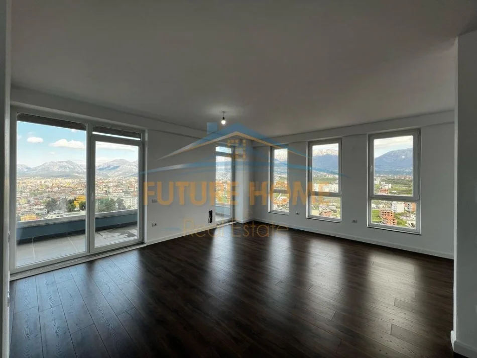 Tirane, vendesi appartamento 2+1 Piano 5, 116 m² 280.000 € (SAUK)