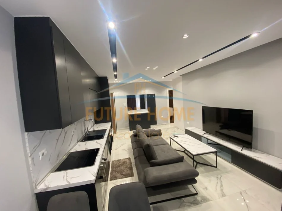 Tirane, vendesi appartamento 1+1 Piano 6, 69 m² 177.000 € (VIA PANORAMA)