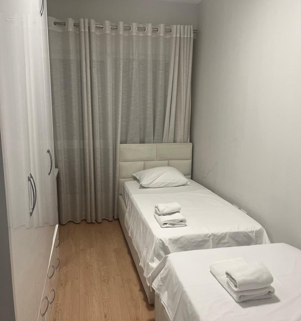 SHITET APPARTAMENTO 2+1+2 21 DHJETORI 240.000 EURO
