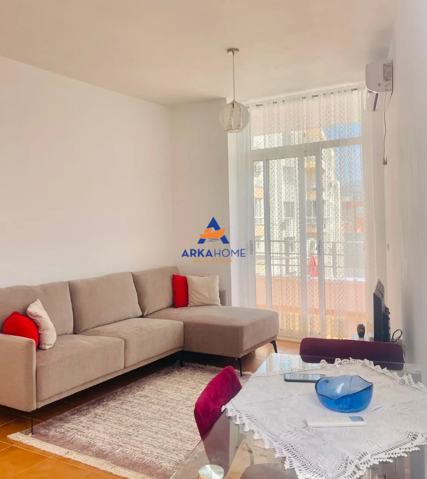 Tirane, shitet apartament 1+1+Ballkon Kati 7, 58 m² 115.000 €