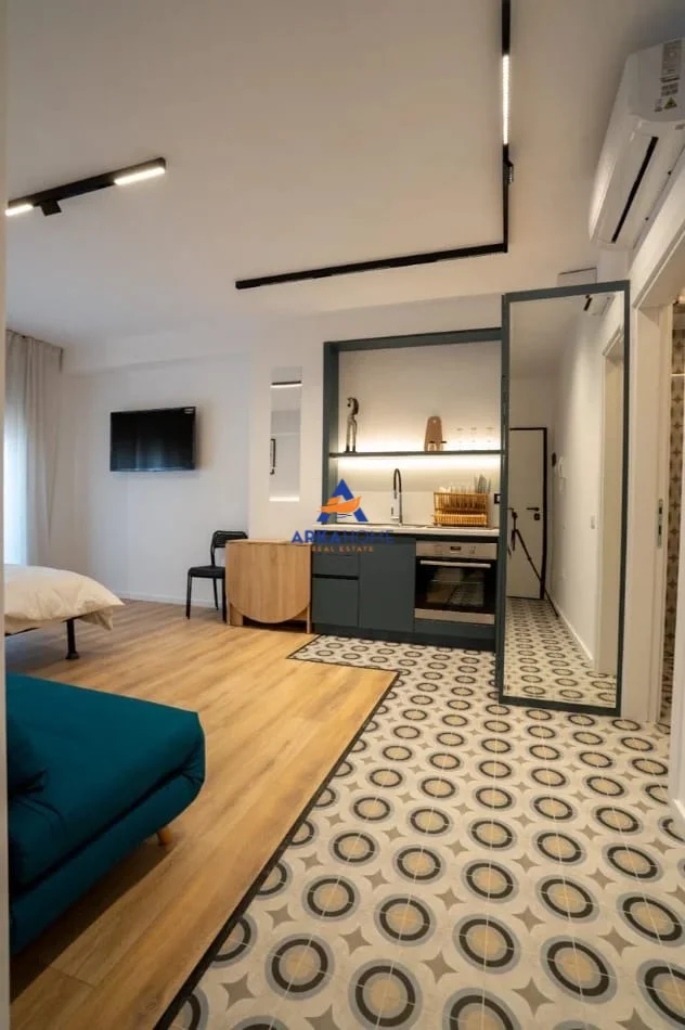 Tirane, shitet apartament 1+1+Ballkon Kati 4, 74 m² 167.400 €