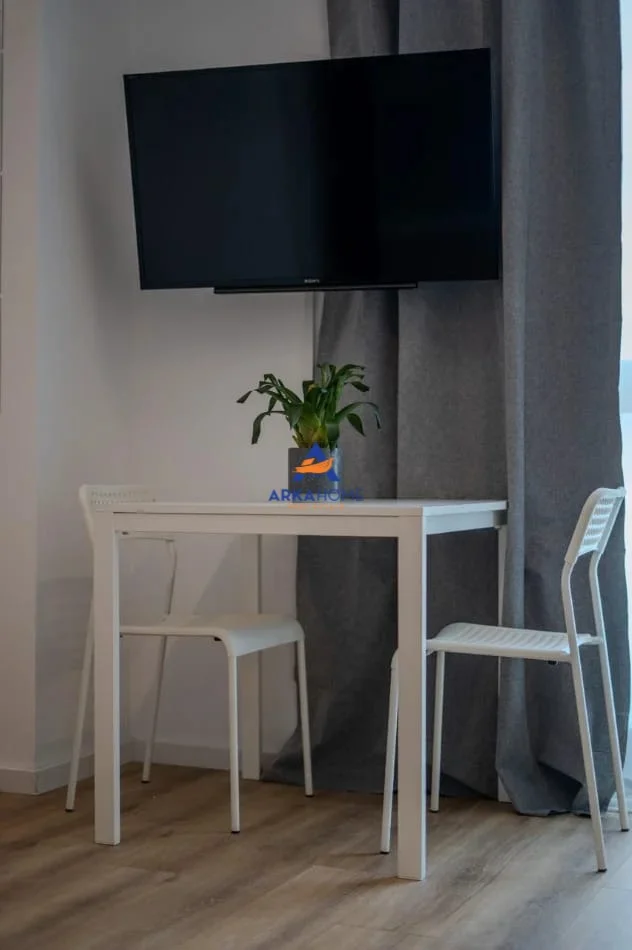 Tirane, shitet apartament 1+1+Ballkon Kati 4, 74 m² 167.400 €
