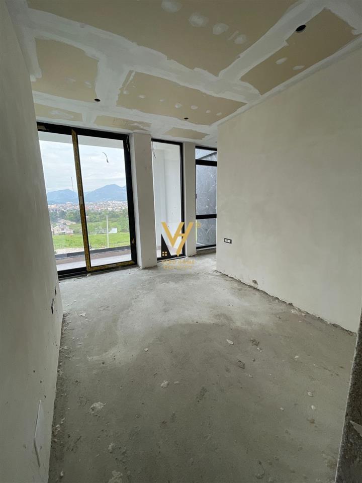 SHITET VILE 3 KATESH TE LIQENI I FARKES 750.000 EURO