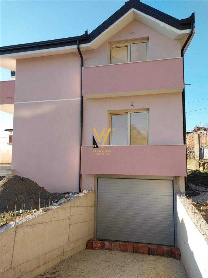 FOR SALE Two-Storey Villa in Priskë for 412,000 Euros