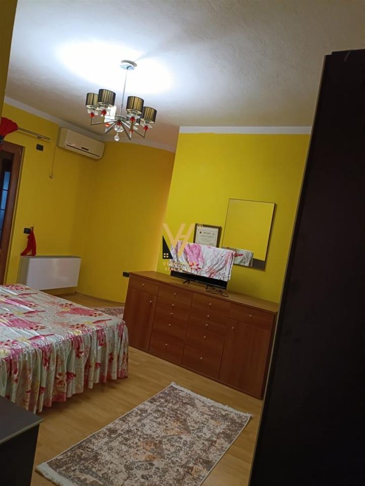 FOR RENT 3+1+2 HOUSES WITH YARD IN SELITE FOR 1,000 EURO