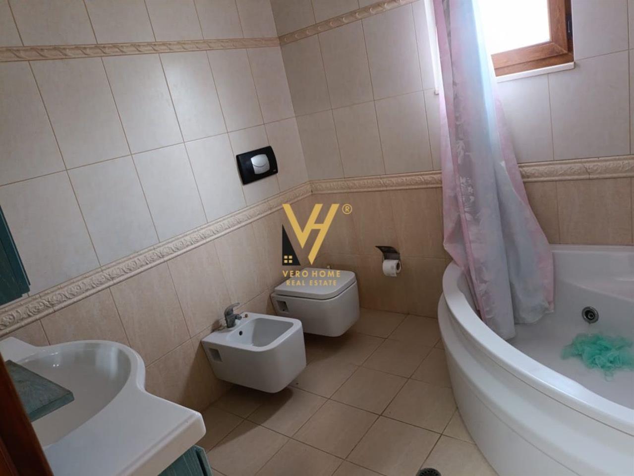 FOR RENT 3+1+2 HOUSES WITH YARD IN SELITE FOR 1,000 EURO