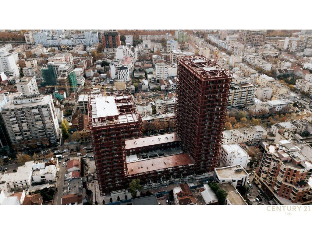 Garden Building, Shesim Post Parkimi ne -2!