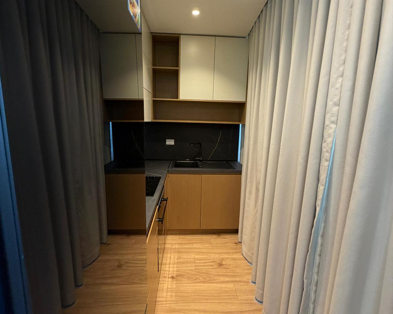 Office Space for Rent | Lake View, Tirana