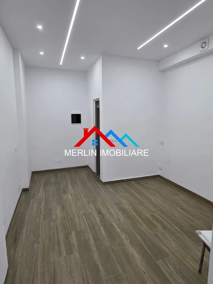 Tirane, shitet ambjent biznesi Kati 0, 27 m² 110.000 € (RRUGA BILAL GOLEMI,KOMUNA E PARISIT)