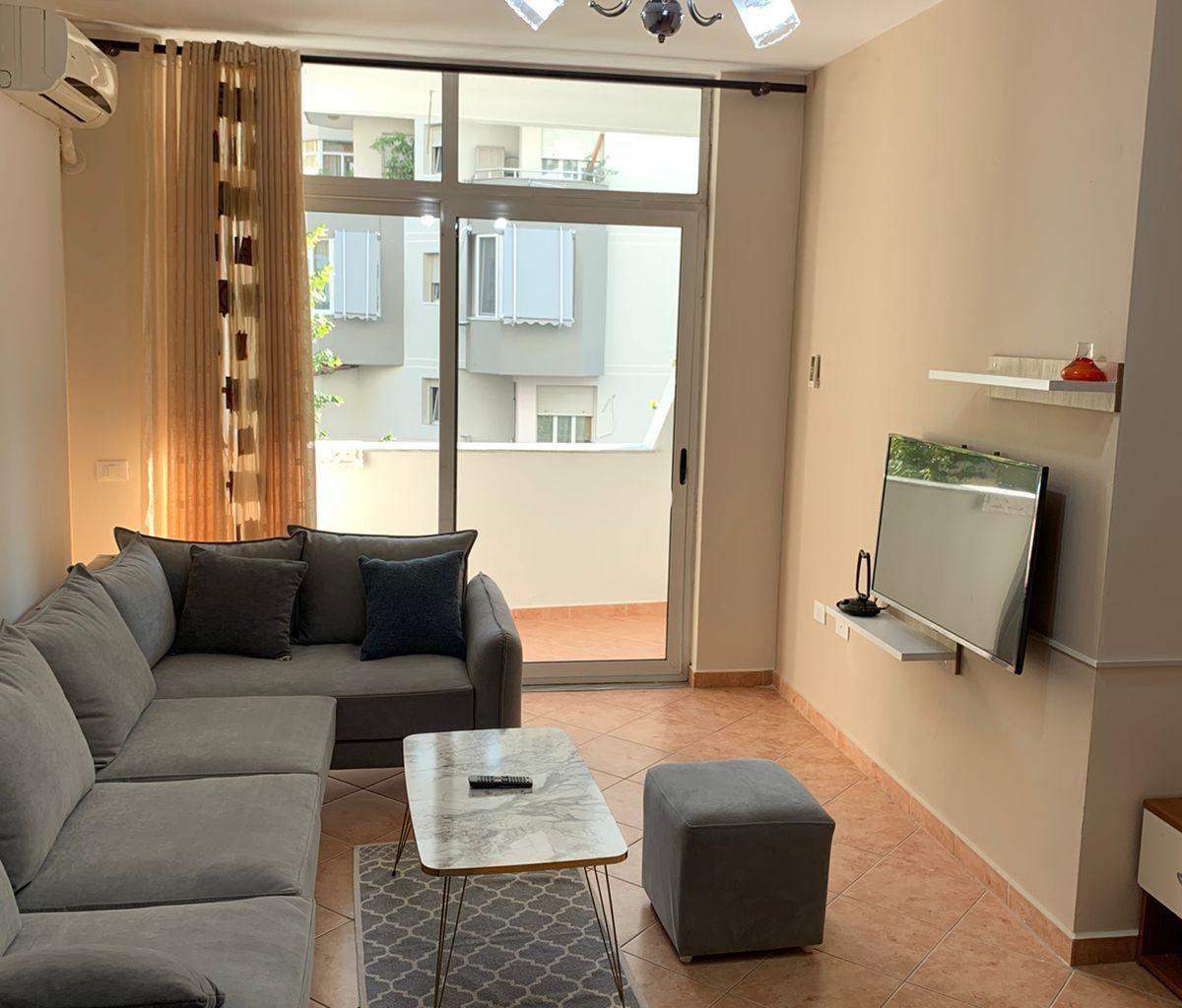 APARTAMENT ME QERA 2+1 KOMUNA E PARISIT 70.000 LEKE